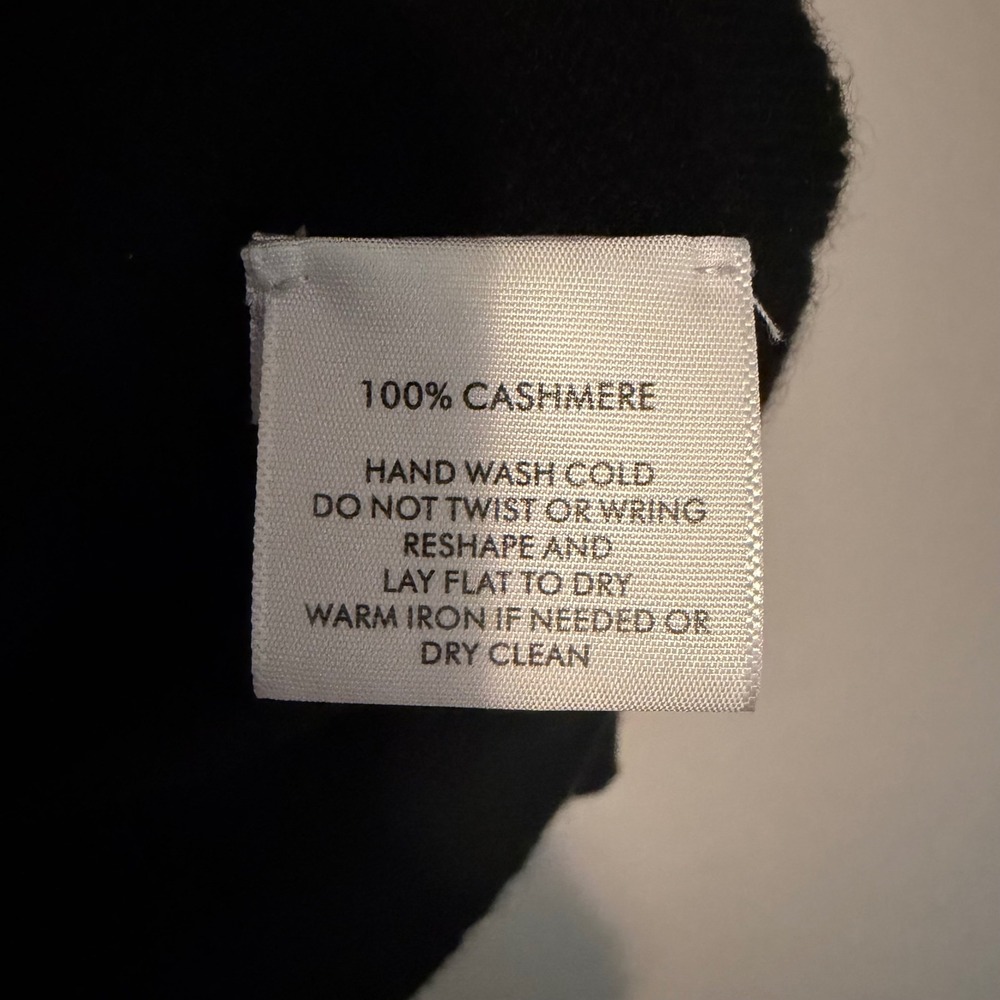 White + Warren cashmere sweater black S crewneck minimalist classic preppy - Picture 3 of 6